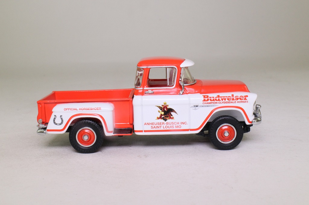 Matchbox Collectibles YYM35256 (YVT04); 1955 Chevrolet 3100 Pickup; Budweiser